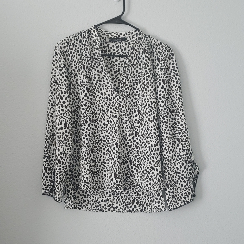 Zara Basic Cheetah Print Blouse - image 1